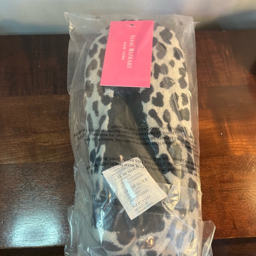 Isaac Mizrahi NY House Shoes